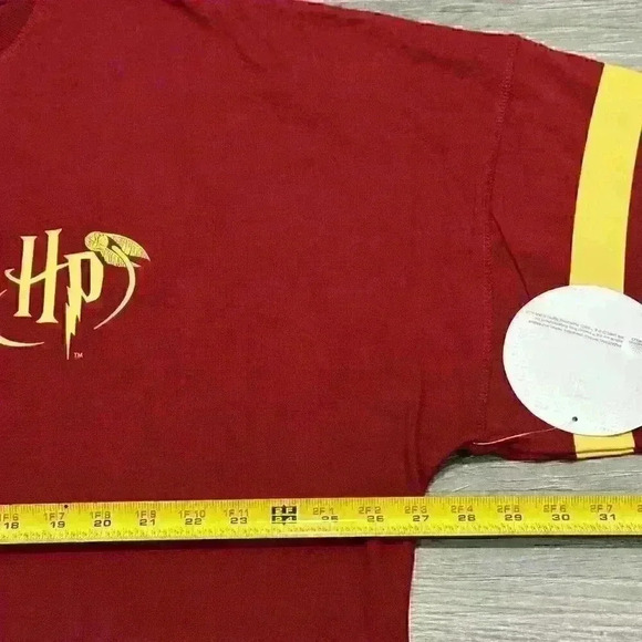 Wizarding World Harry Potter Jersey Red Pullover Longsleeve Unisex Sz XL (16/18) - Picture 12 of 16